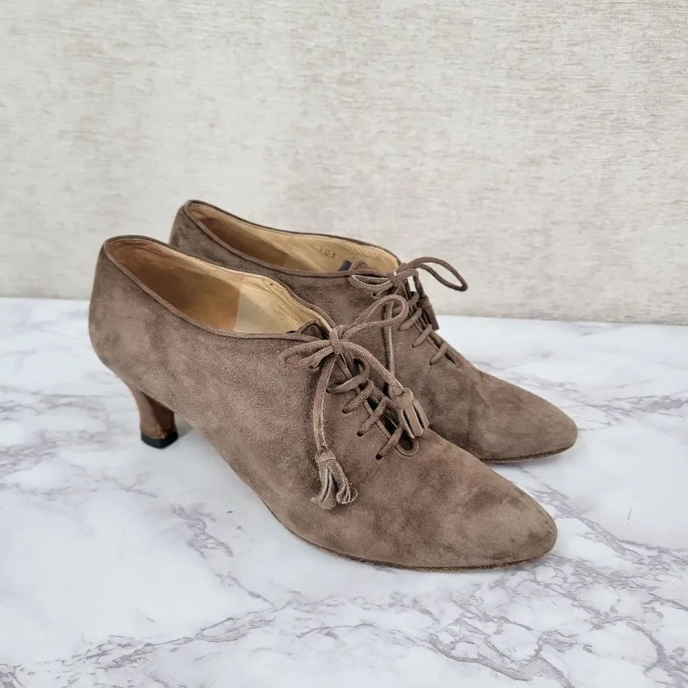 Gucci Vintage 70s Suede Kitten Heel Gillie Oxfords With Tassel Ties 37.5